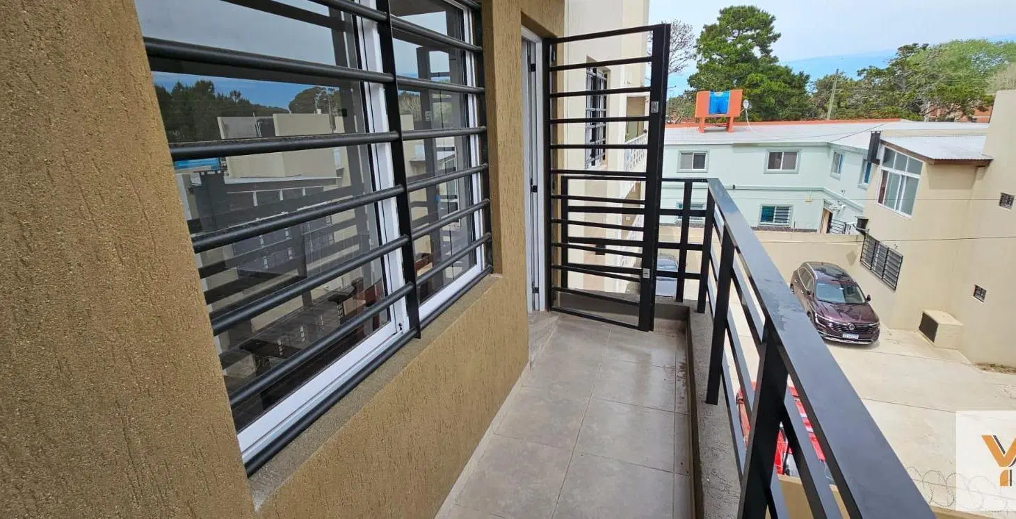 Departamento en venta - 2 Dormitorios 1 Baño - Costa Azul 1
