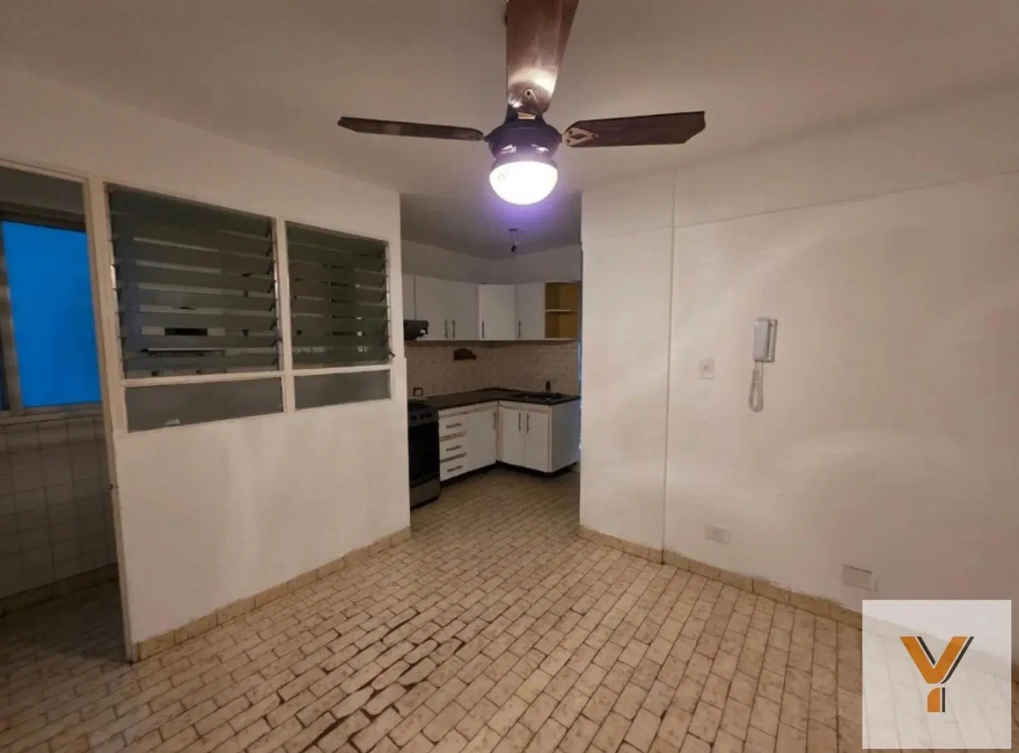 Departamento en Venta - 3 Dormitorios 2 Baños - 93mts - Villa del Parque 4