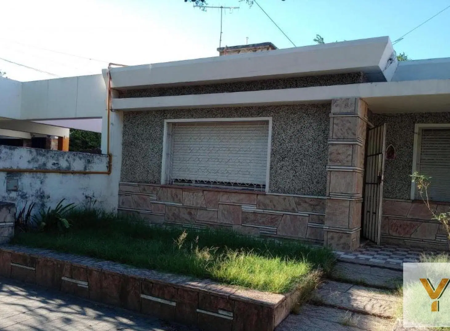 Casa en venta - 2 Dormitorios 1 Baño - 250Mts2 - Córdoba Capital 5