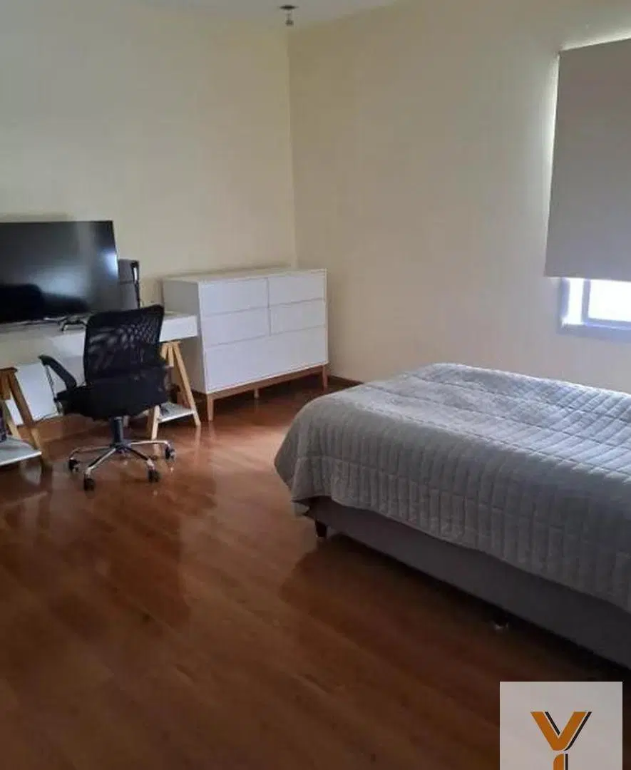 PH en venta - 3 Dormitorios 2 Baños - 400Mts2 - Lanús 5