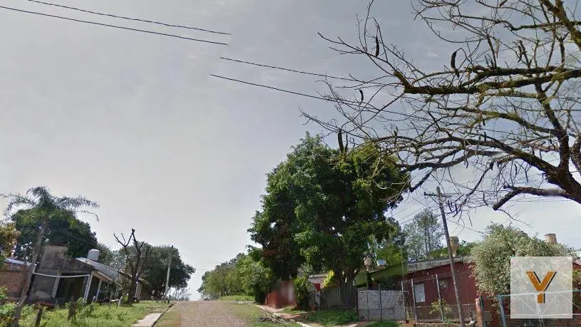 Casa en venta - 2 Dormitorios 1 Baño - Cocheras - 185Mts2 - Puerto Iguazu 3