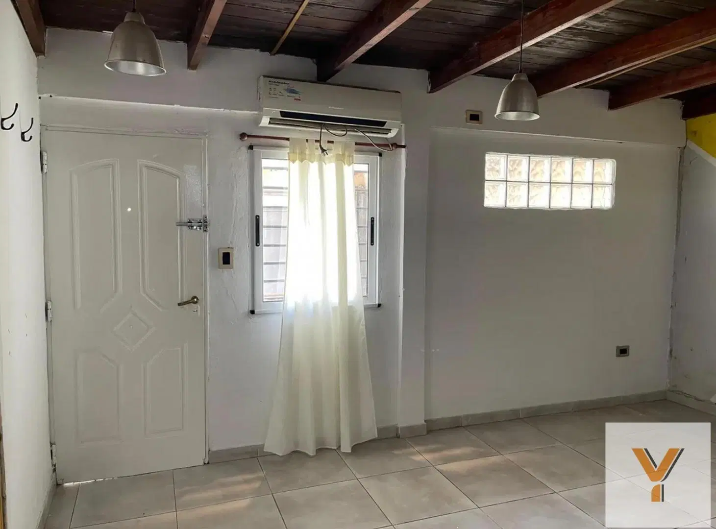 Casa en venta - 2 Dormitorios 1 Baño - Berisso 5