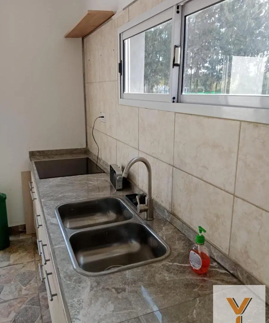 Casa en Alquiler - 3 Dormitorios 2 Baños - 900mts - La Plata 4