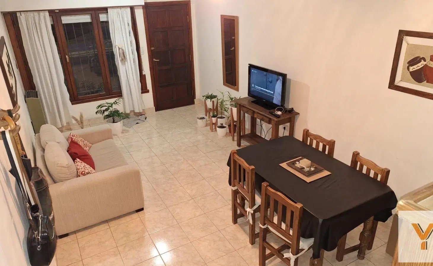 Casa en Alquiler - 2 Dormitorios 1 Baño - 70mts - Tandil 3