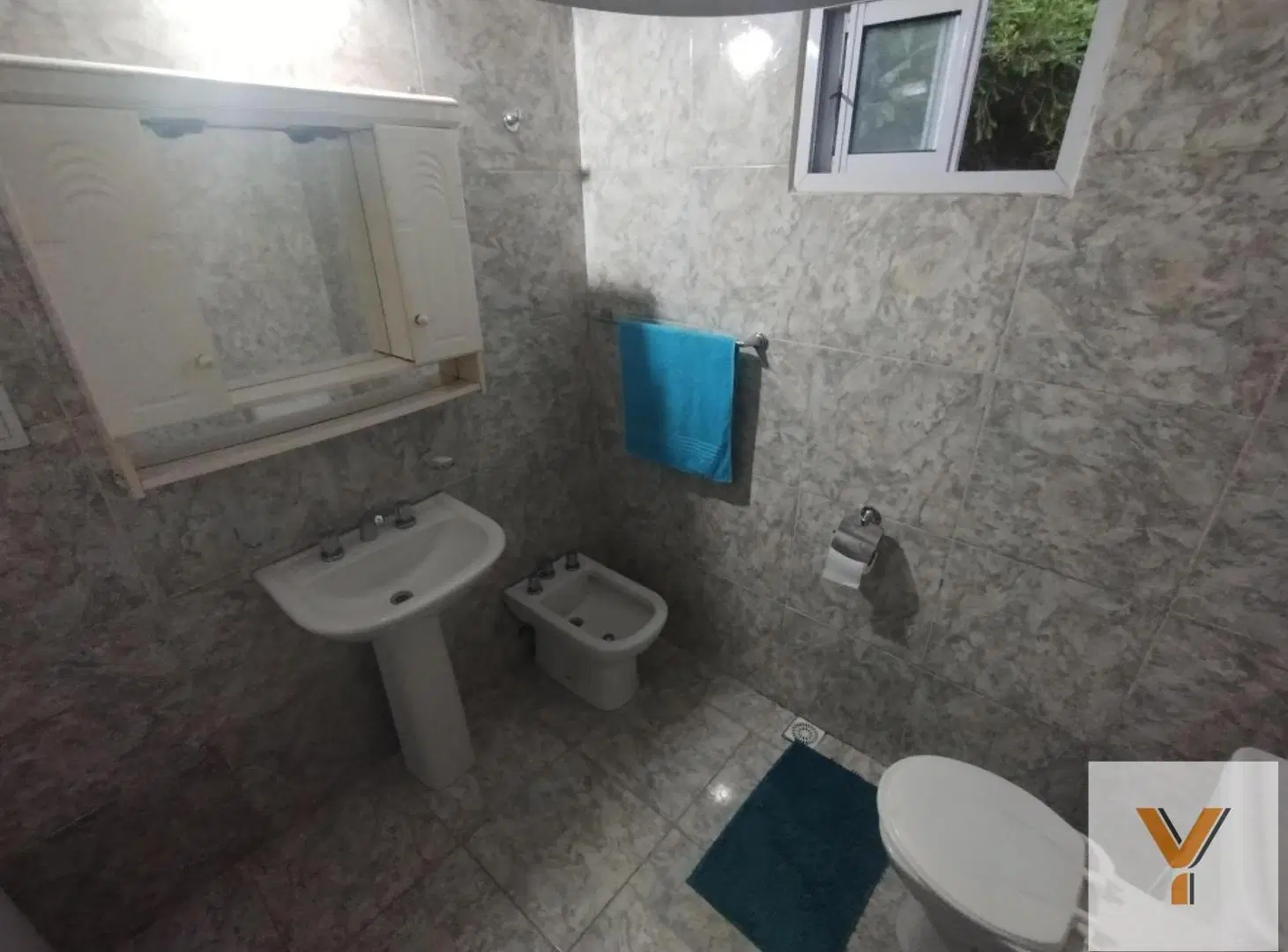 Casas en venta - 2 Dormitorios 2 Baños - Berisso 4
