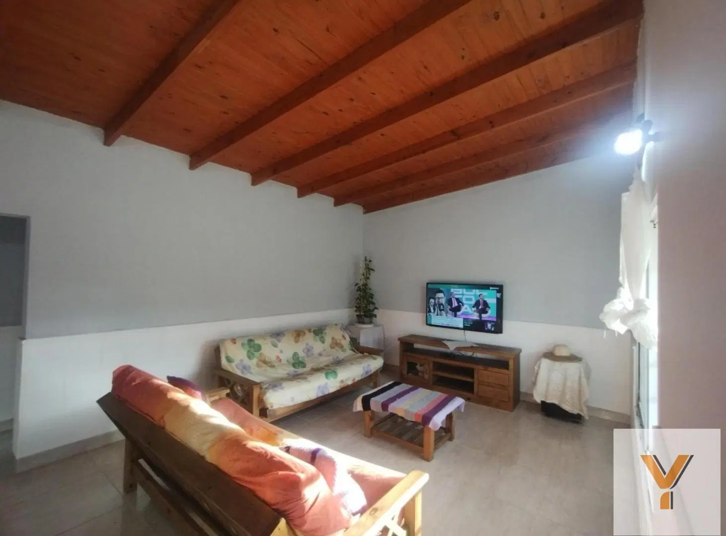 Casas en venta - 2 Dormitorios 2 Baños - Berisso 8