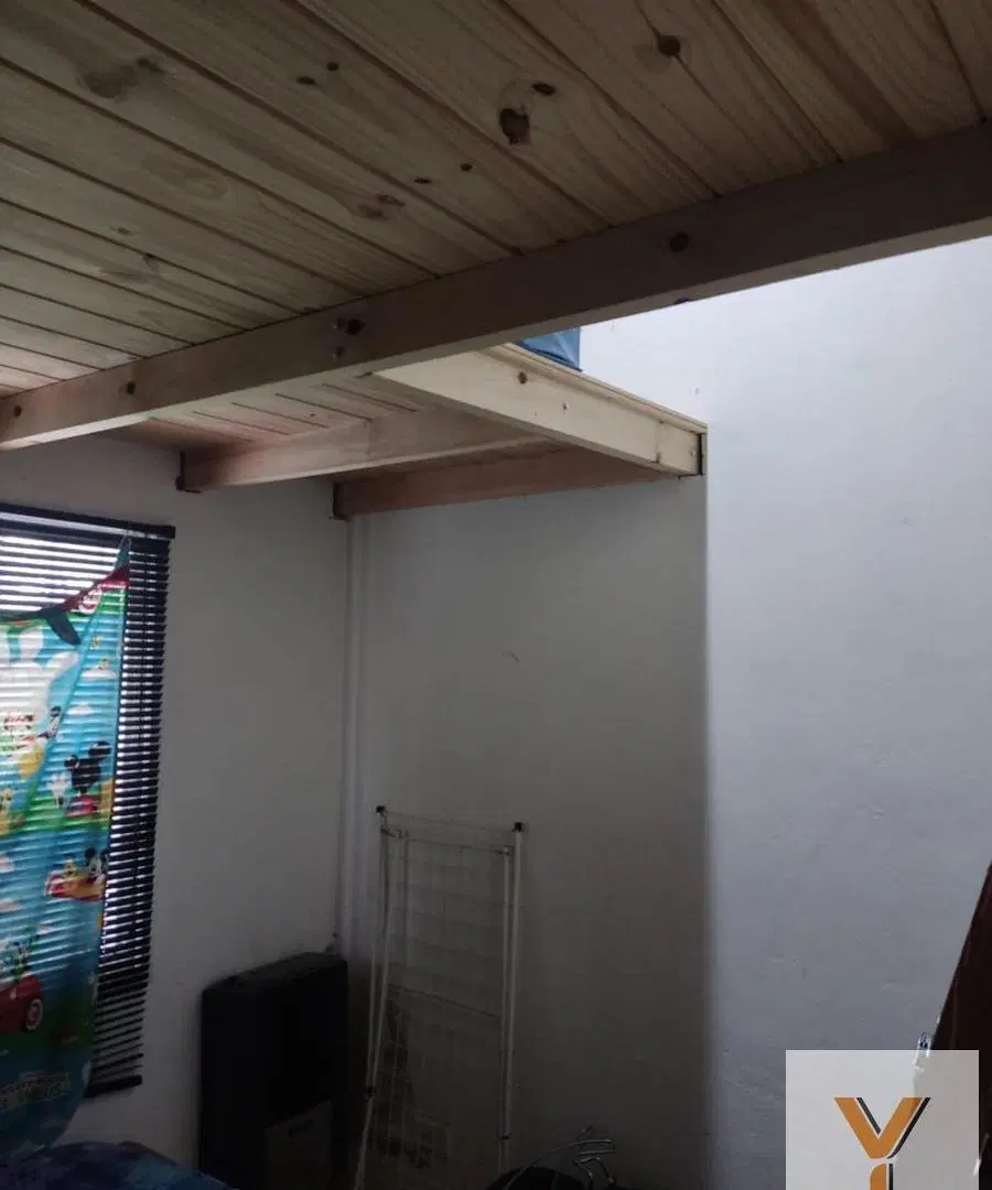 Casa en venta - 2 Dormitorios 1 Baño - 3000mts2 - Cazon 5