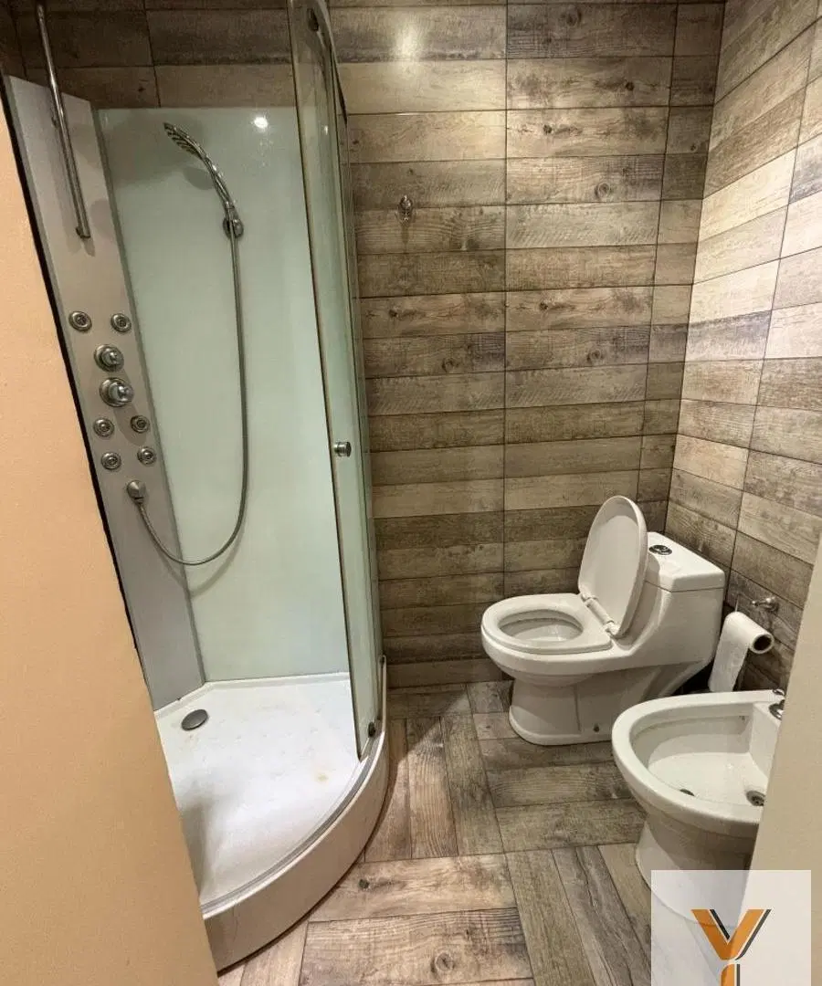 Casa en venta - 3 Dormitorios 2 Baños - 100Mts2 - Sarandí 4