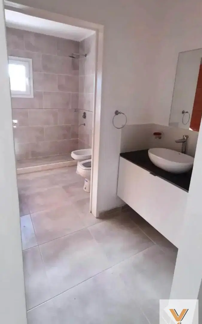 Casa en Venta - 2 Dormitorios 1 Baño - 370mts - La Plata- Los Hornos. 3