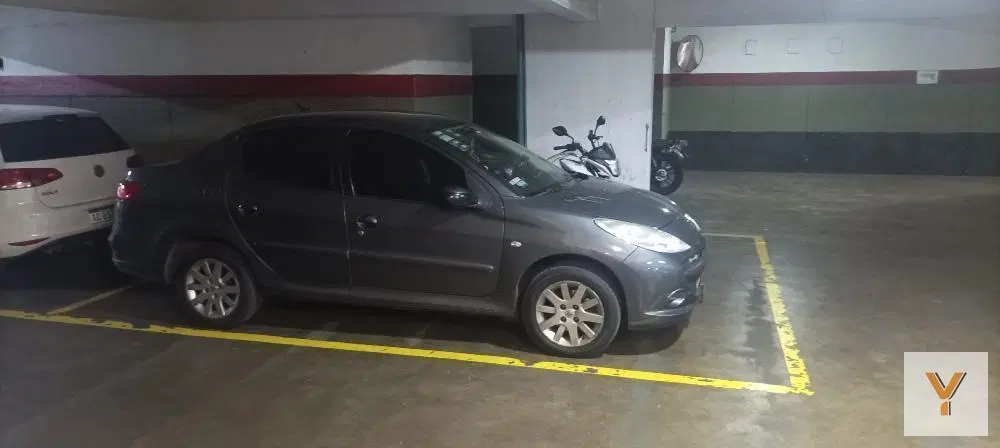 Cochera en venta - 18Mts2 - Balvanera 4