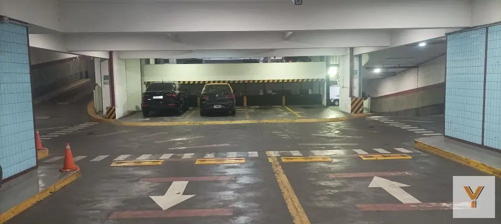 Cochera en venta - 18Mts2 - Balvanera 7