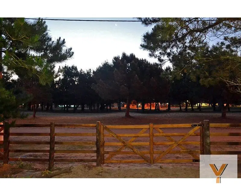 Casa en Venta - 2 Dormitorios 2 Baños - 120mts - Nueva Atlantis 5