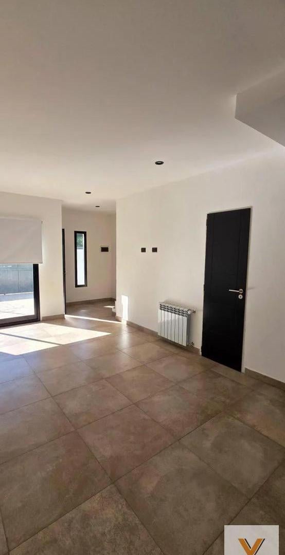 Foto de Departamento en Venta - 2 Dormitorios 1 Baño - 170mts - Mar Del Plata, imagen 5