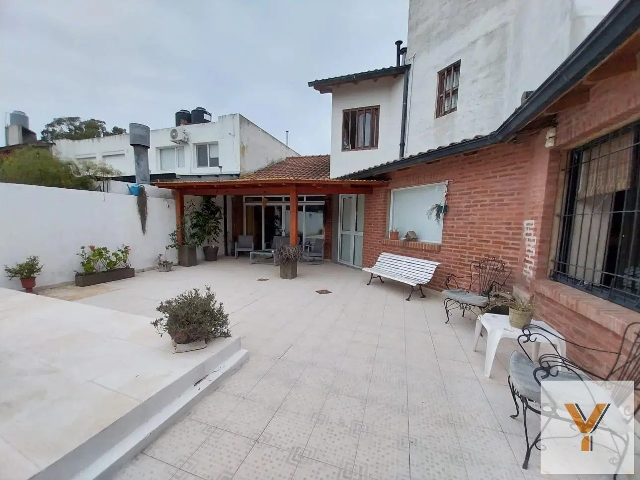 Casa en Venta - 4 Dormitorios 2 Baños - 519.6mts - Mar Del Plata 5