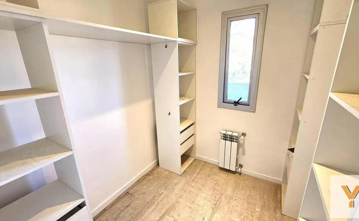 Casa en venta - 3 Dormitorios 6 Baños - Campana 5