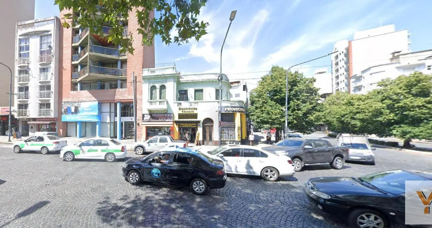 Local en venta - 1 Baño - La Plata 5