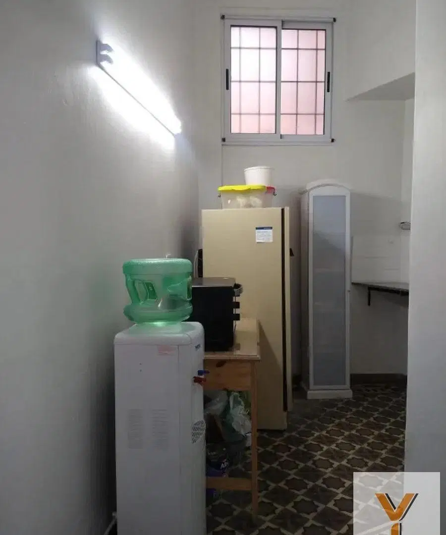 Local en venta - 1 Baño - La Plata 4