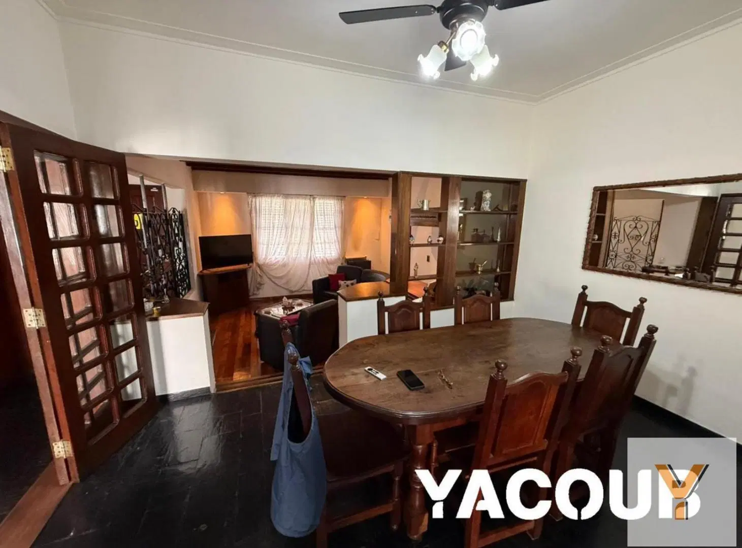 Casa en venta - 2 Dormitorios 2 Baños - La Plata 3