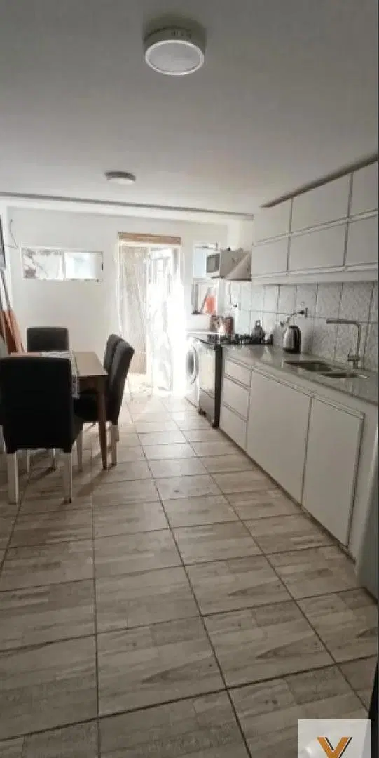 Casa en venta - 2 Dormitorios 1 Baño - La Plata 2