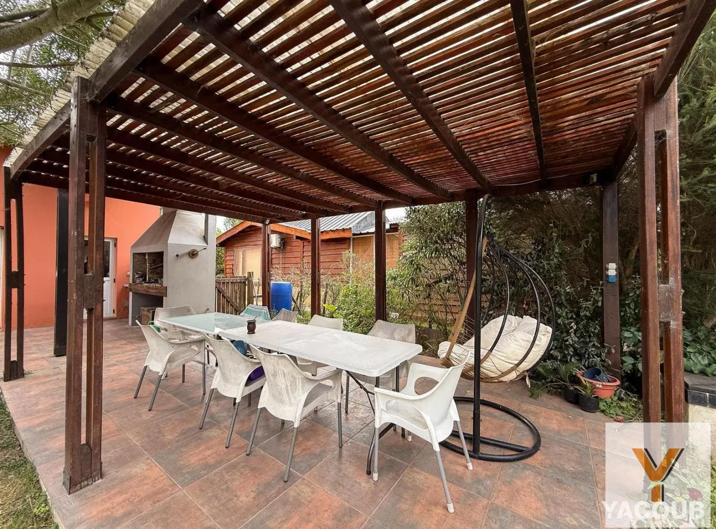 Casa en venta - 3 Dormitorios 2 Baños - Barrio Cerrado Condominio Del Sol- Arana 4