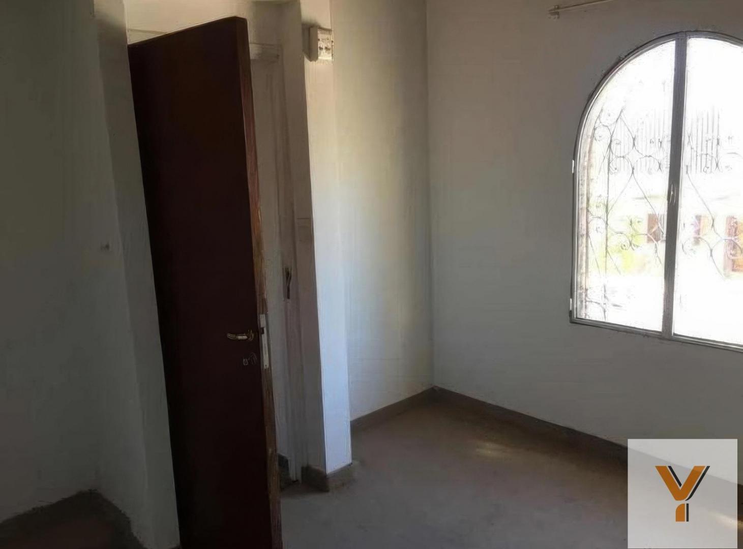 Foto de Triplex en venta - 3 dormitorios 2 baños 1 cochera - 137mts2 - La Plata, imagen 2