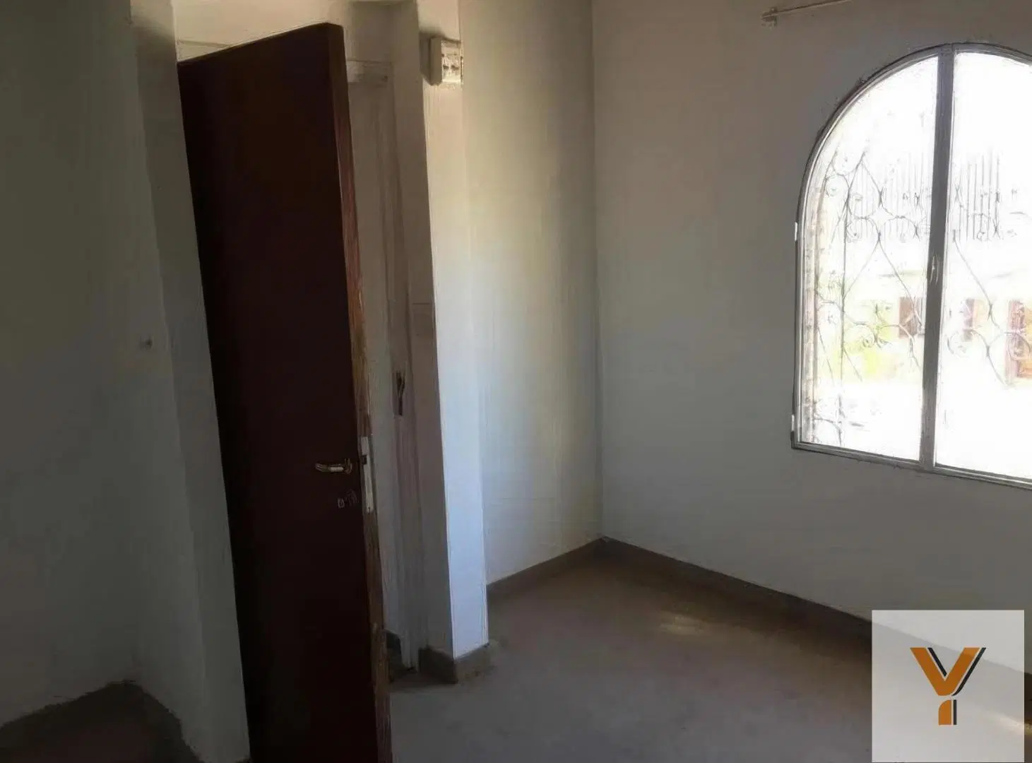 Triplex en venta - 3 dormitorios 2 baños 1 cochera - 137mts2 - La Plata 2