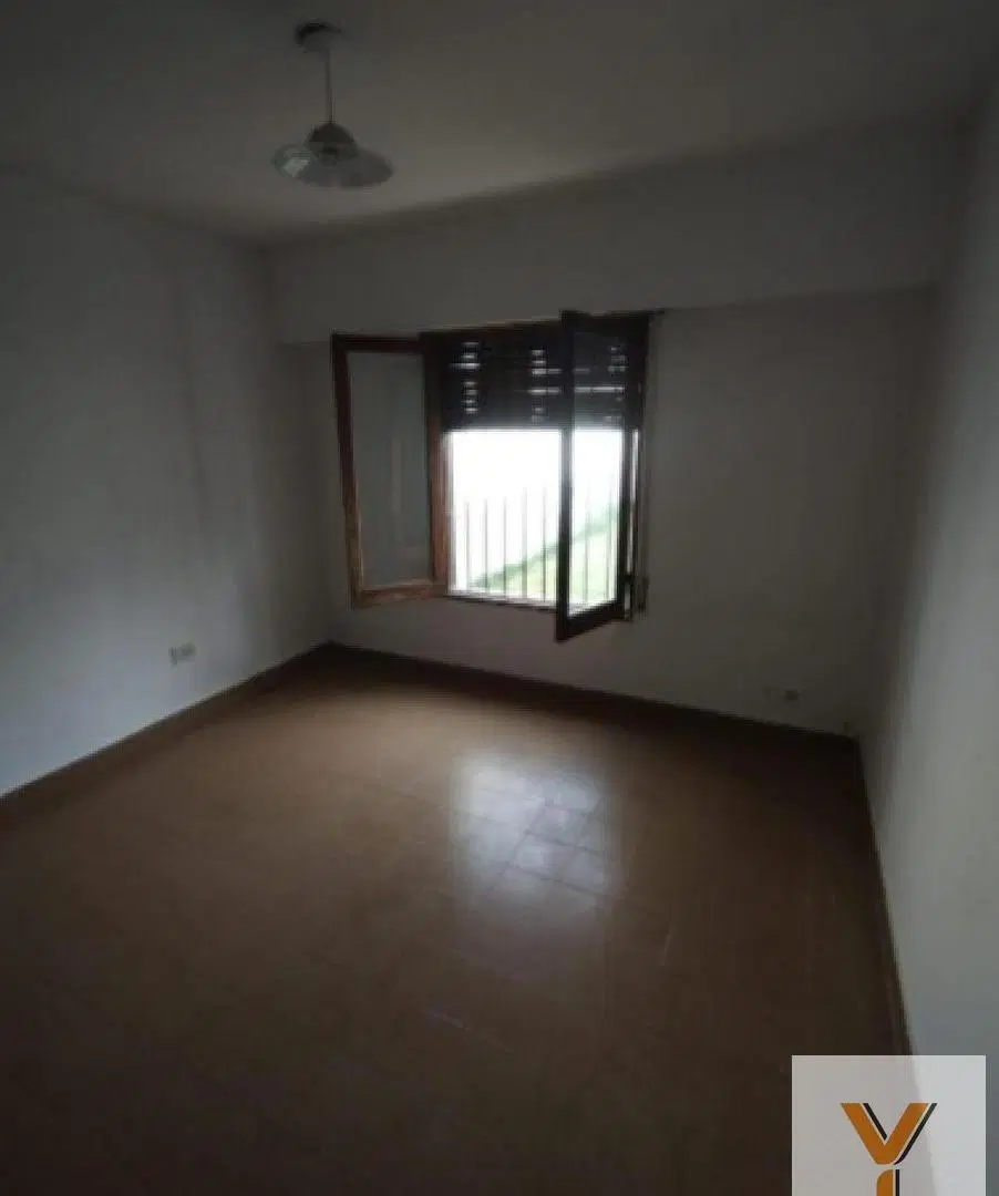 Casa en venta - 3 Dormitorios 2 Baños - Río Cuarto 2