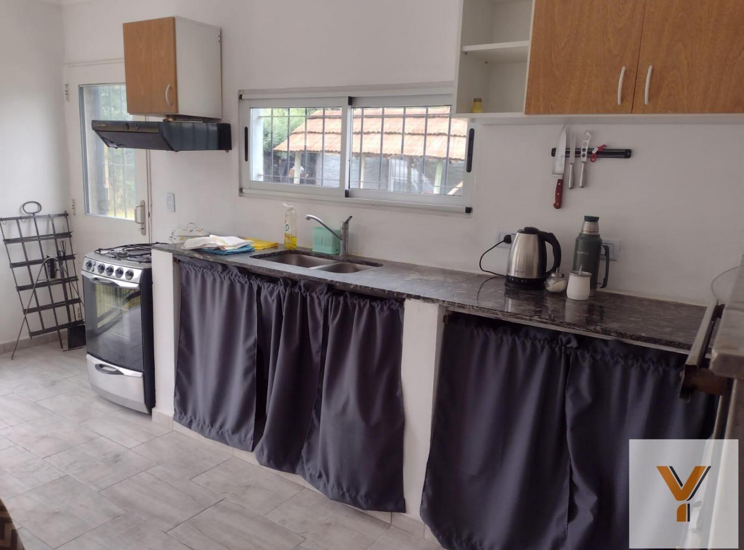 Foto de Casa en venta - 2 Dormitorios 2 Baños - Moreno, imagen 1