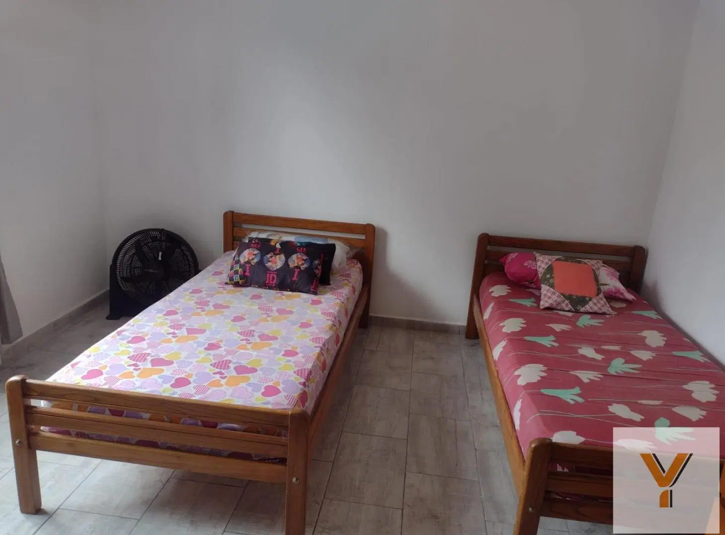 Casa en venta - 2 Dormitorios 2 Baños - Moreno 3