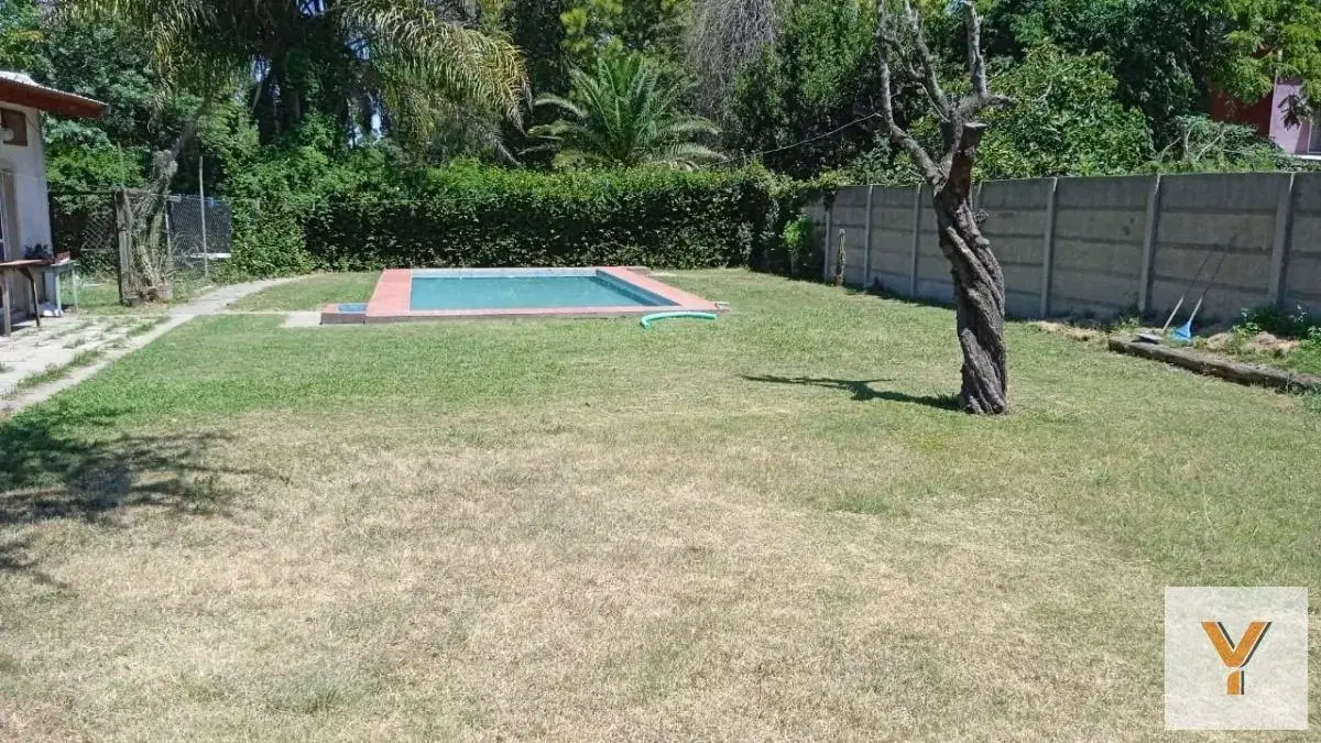 Casa Quinta en venta - 3 Dormitorios 1 Baño - Cochera - 1.020Mts2 - Glew, Almirante Brown 8