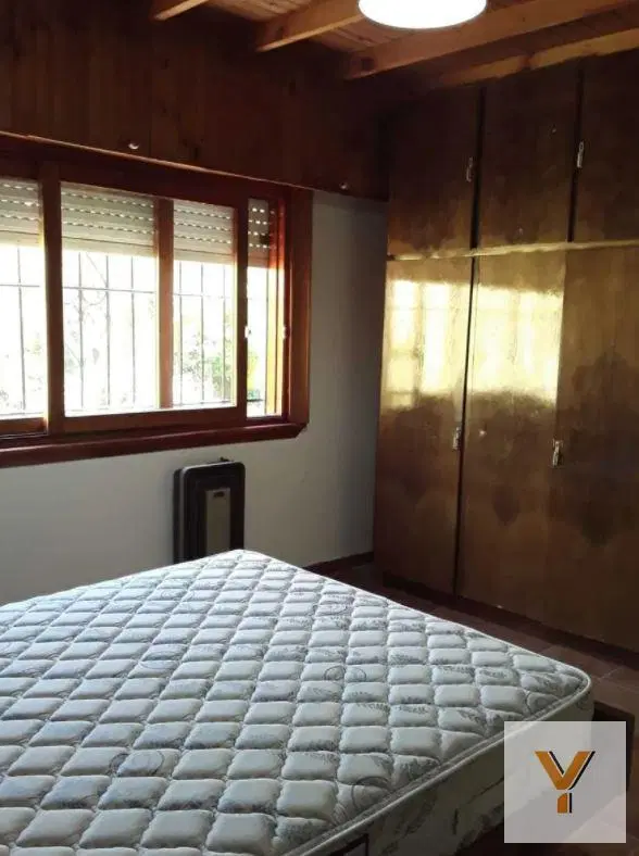 Casa en venta - 2 dormitorios 2 baños - 284mts2 - Mar De Ajo 5