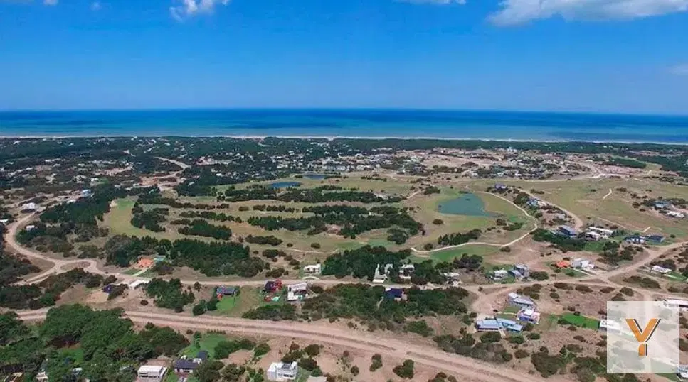 Terreno en venta - 999mts2 - Residencial II, Costa Esmeralda 4