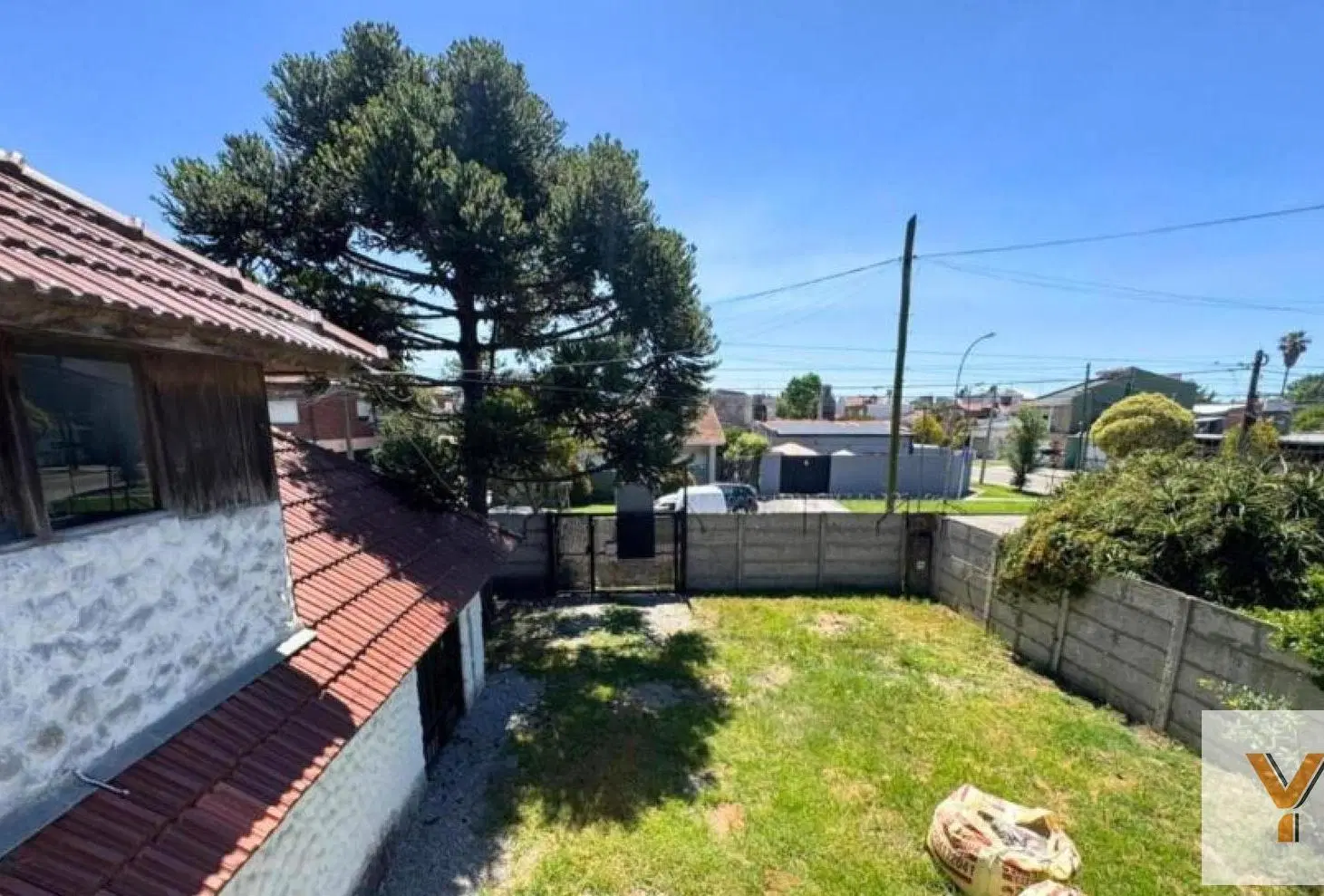 Casa en venta - 2 Dormitorios 2 Baños - Mar del Plata 3