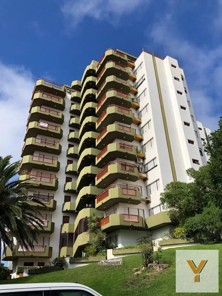 Departamento en venta - 3 Dormitorios 2 Baños - Cochera - 99,7Mts2 - Villa Gesell 2