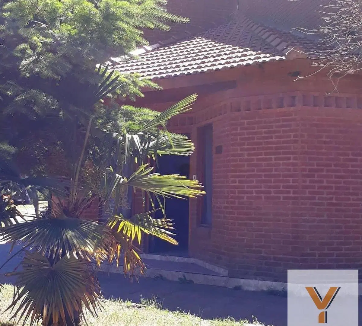 Casa en venta - 3 Dormitorios 2 Baños - Cochera - 180Mts2 - San Bernardo 3