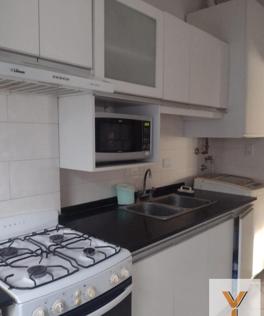 Foto de Casa en alquiler temporal - 3 Dormitorios 2 Baños - Miramar, imagen 3
