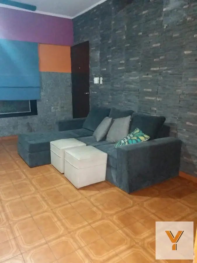 Casa en venta - 3 Dormitorios 2 Baños 2 Cocheras - 270Mts2 - San Justo 4