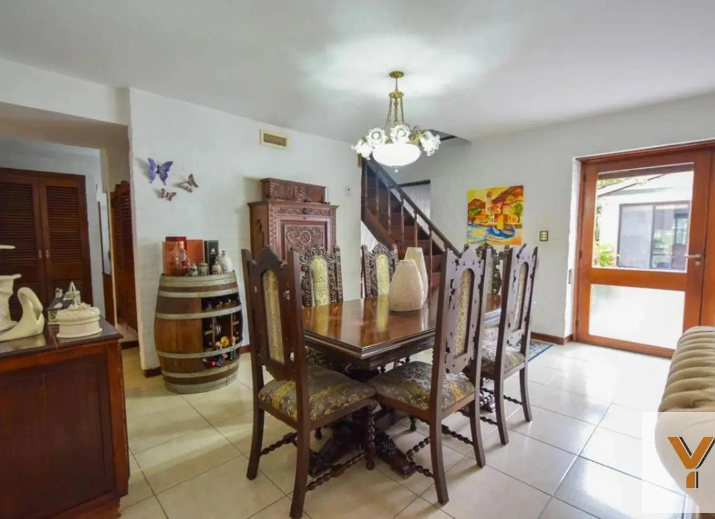 Casa en venta - 4 Dormitorios 2 Baños - Mar del Plata 8