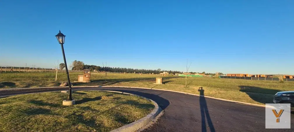 Terreno en venta - 623mts2 - Canning 4