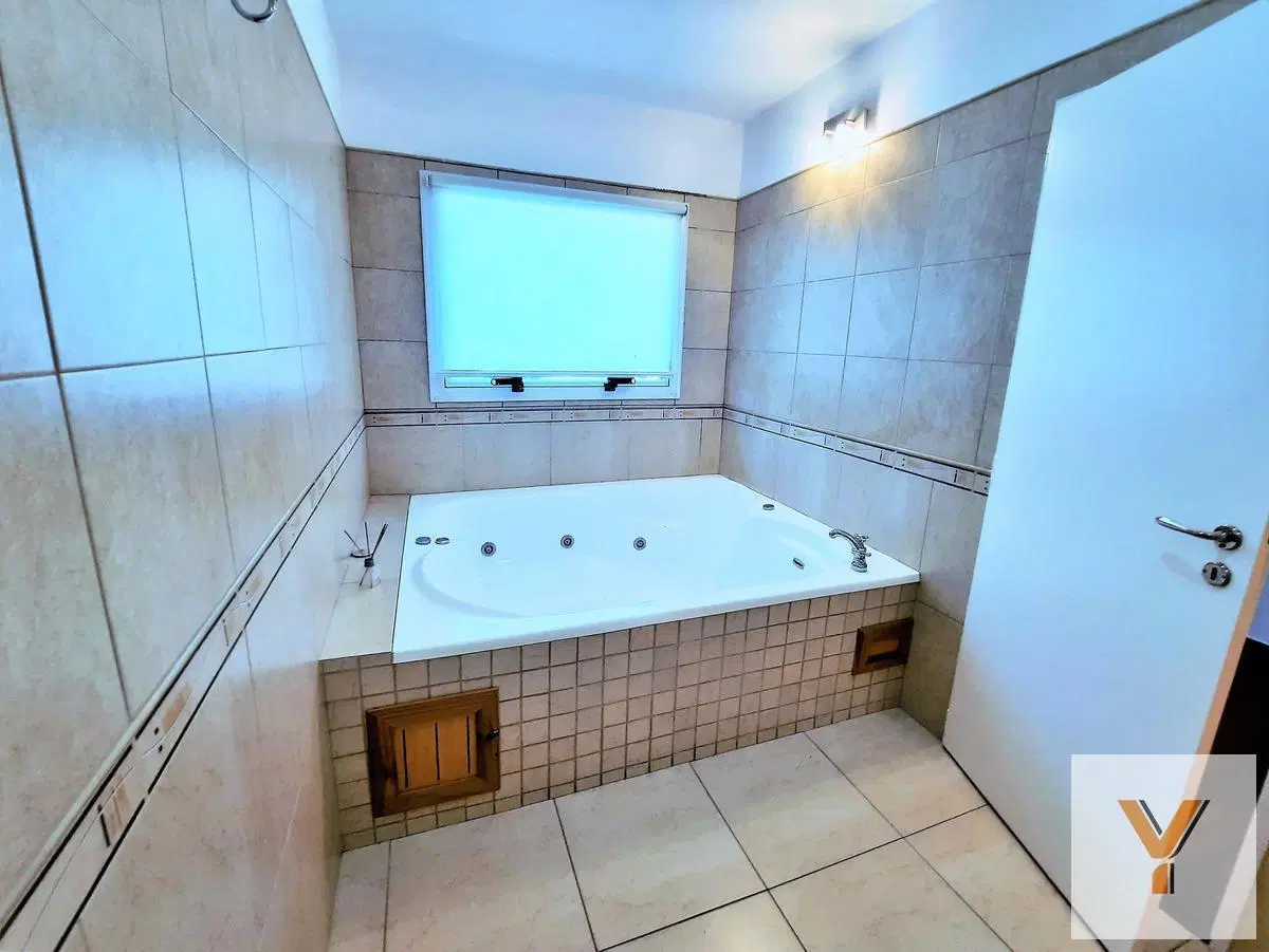 Casa en venta - 3 Dormitorios 4 Baños - Cochera - 1.500Mts2 - Haras del Sur I, La Plata 5