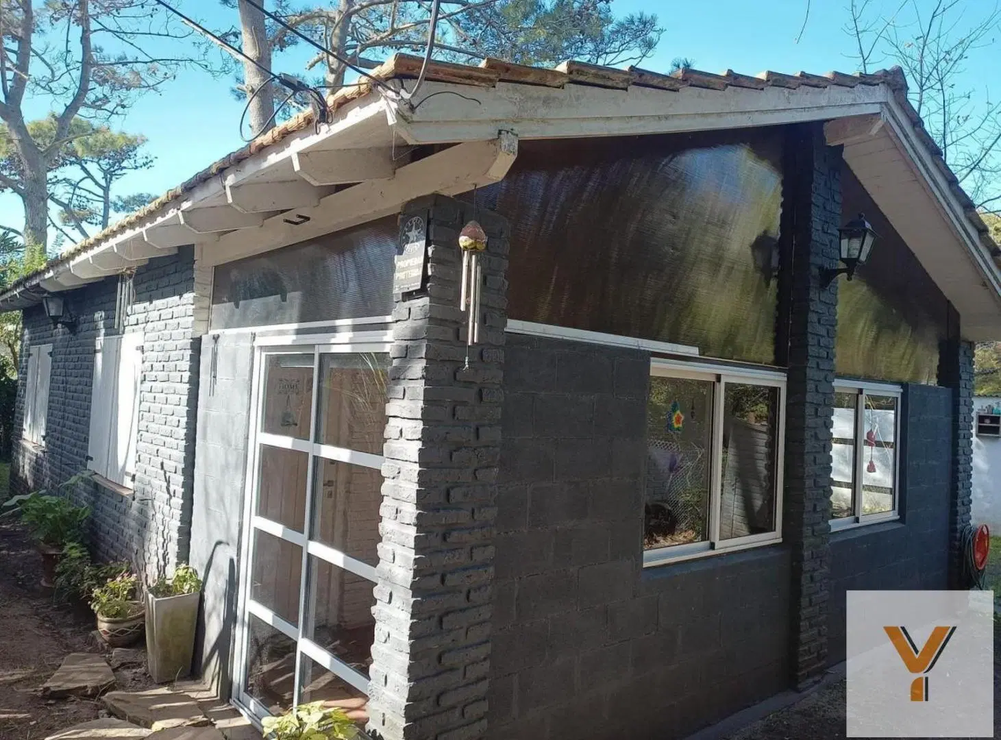 Casa en venta - 2 Dormitorios 1 Baño - Villa Gesell 5