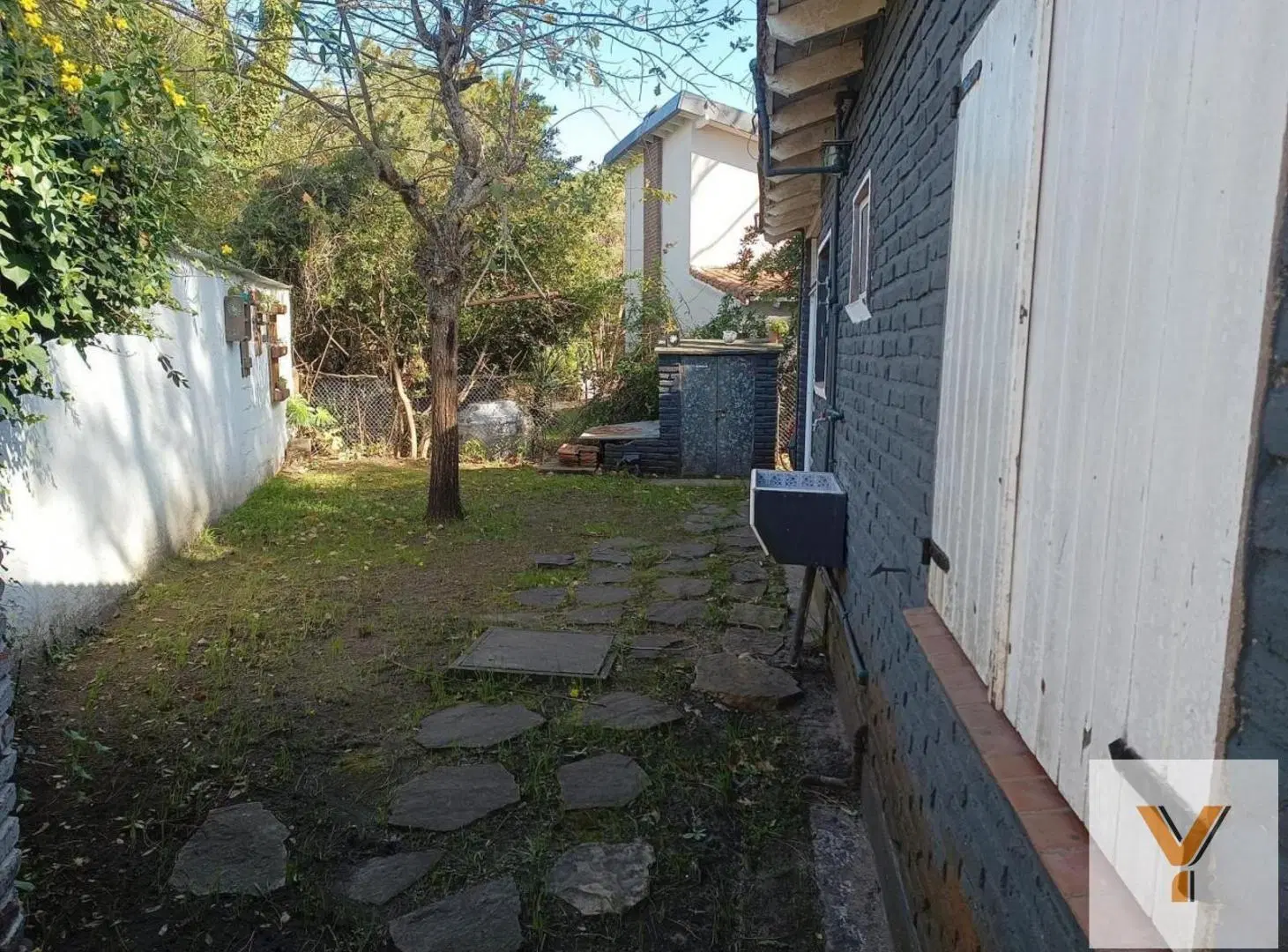Casa en venta - 2 Dormitorios 1 Baño - Villa Gesell 2