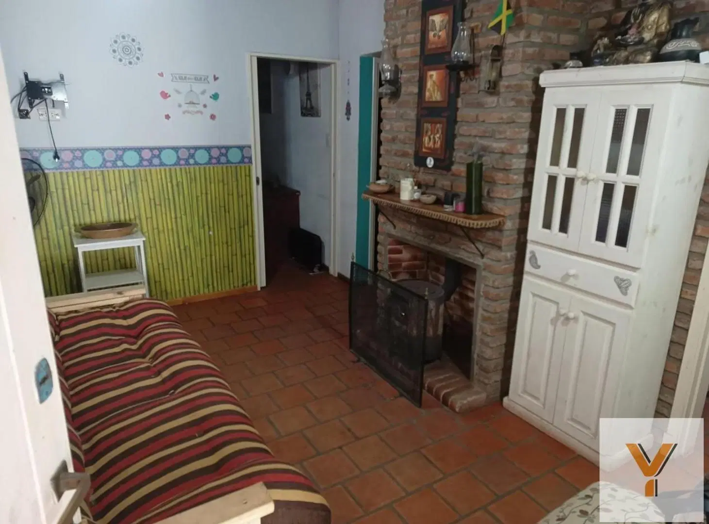 Casa en venta - 2 Dormitorios 1 Baño - Villa Gesell 4