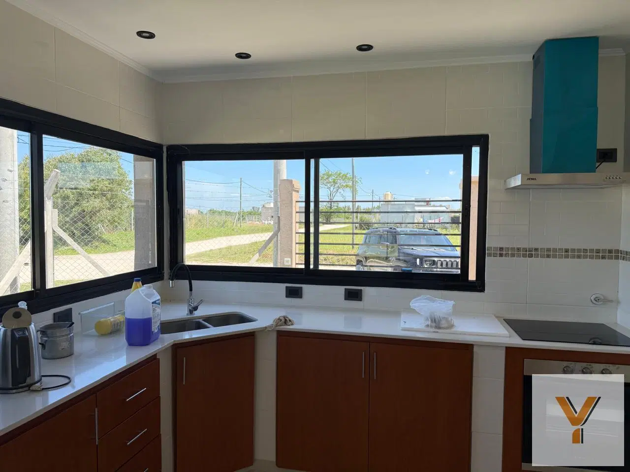 Casa en venta - 2 Dormitorios 1 Baño - 450Mts2 - La Plata 4