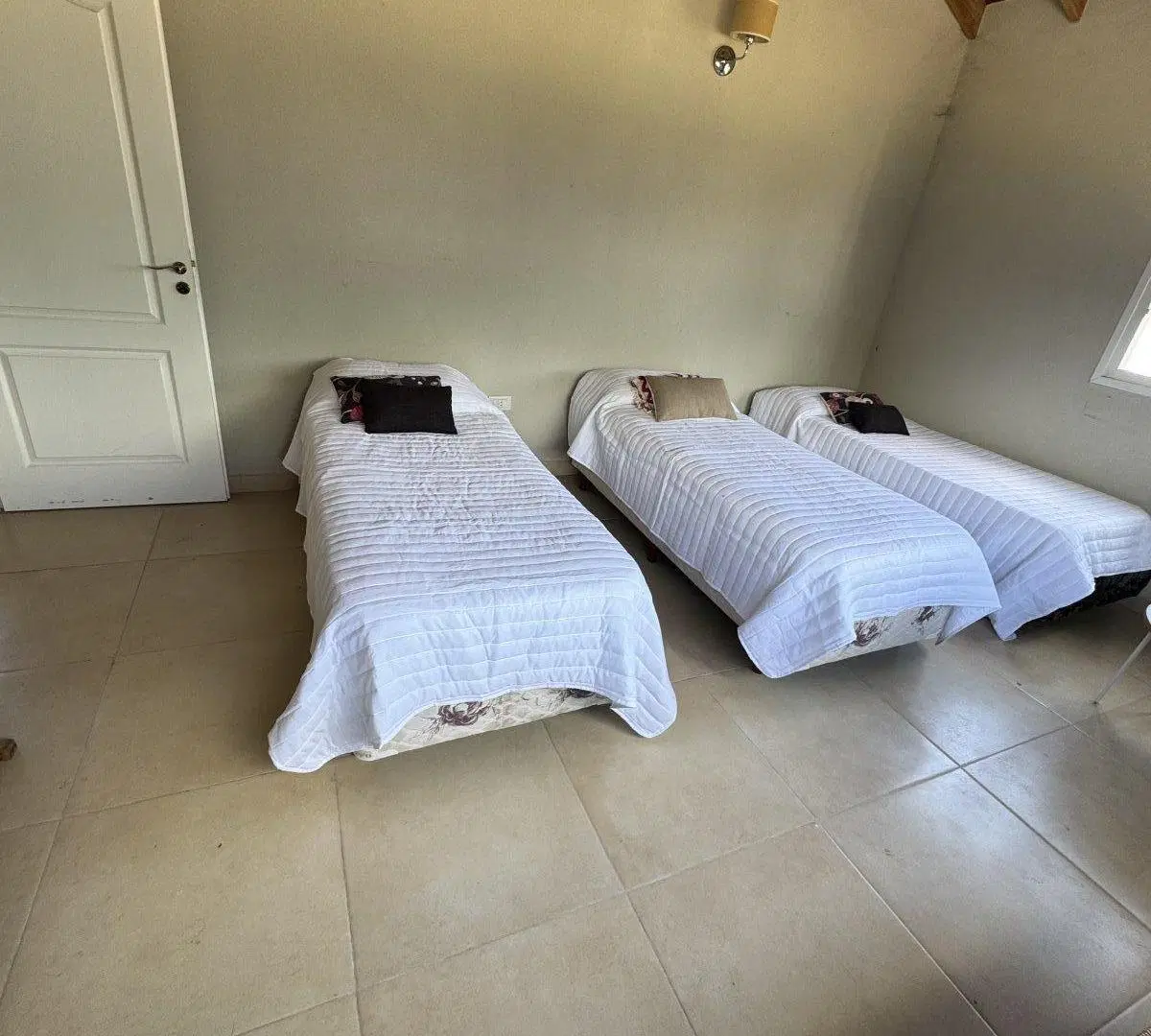 Casa en venta - 4 Dormitorios 4 Baños - 700mts2 - Pinamar 3