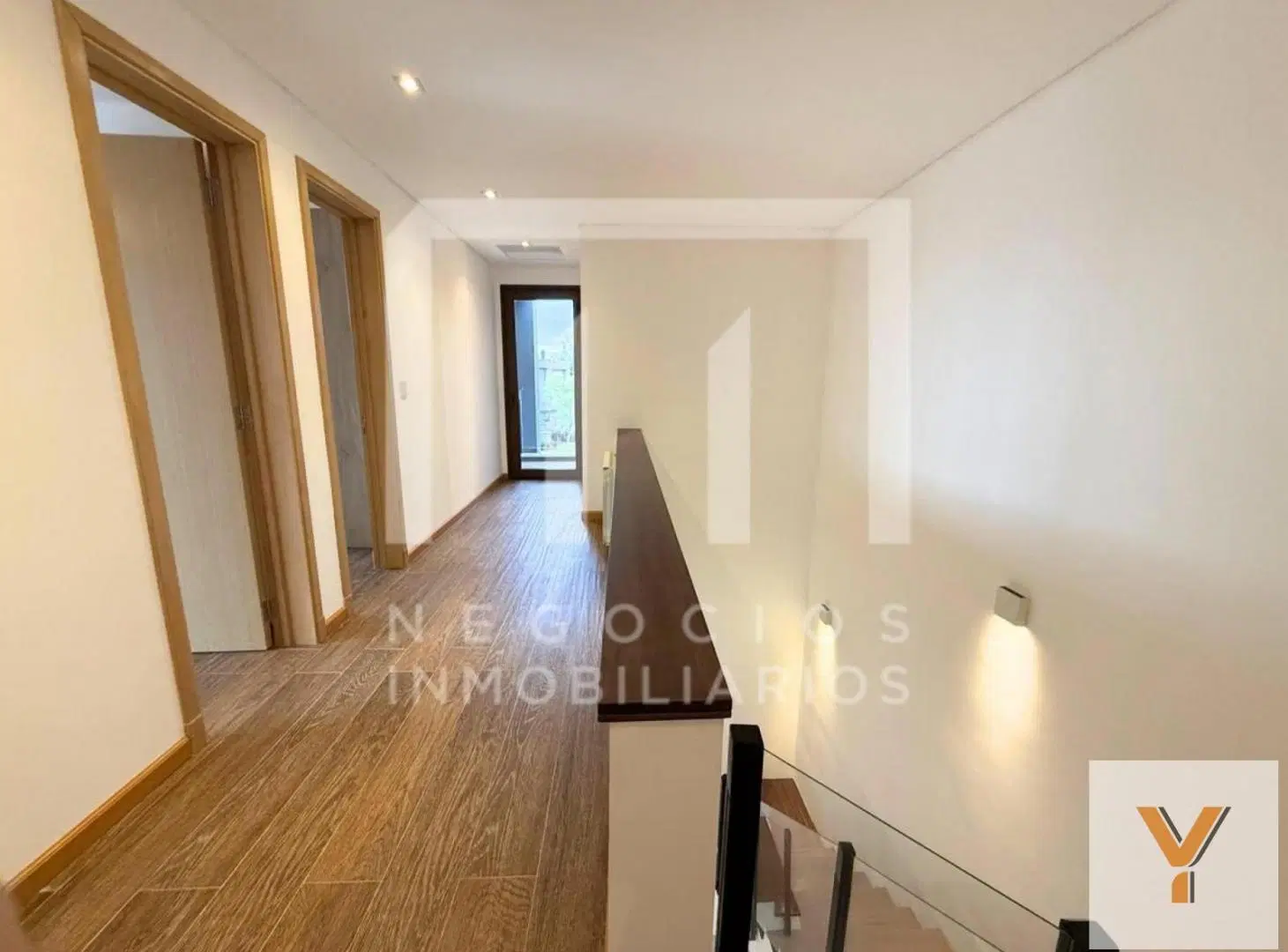 Casa en Venta - 3 Dormitorios 4 Baños - 931mts - Ezeiza - Terralagos Canning 8