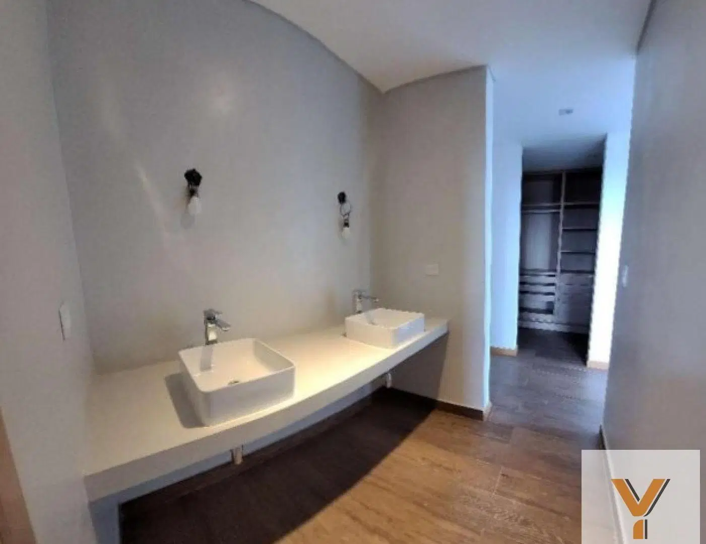 Casa en Venta - 3 Dormitorios 4 Baños - 931mts - Ezeiza - Terralagos Canning 4
