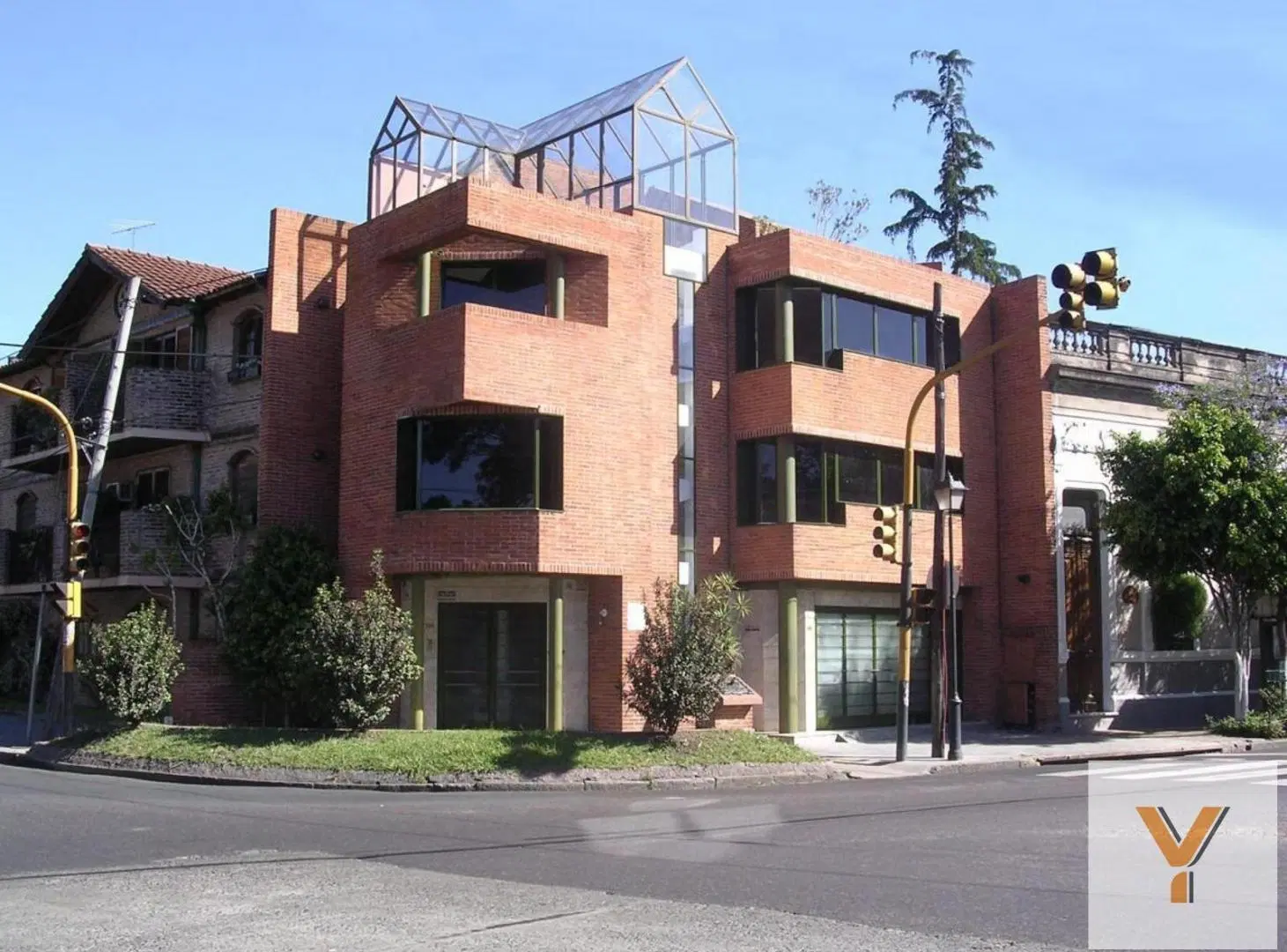Oficina en Alquiler - 3 Baños - 250mts - San Isidro 2