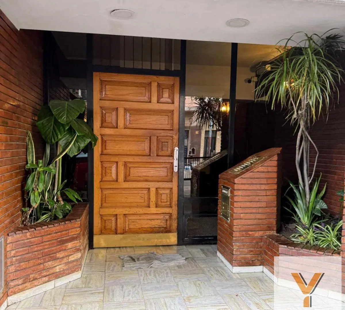 Departamento en venta - 3 Dormitorios 2 Baños - Lanús 3