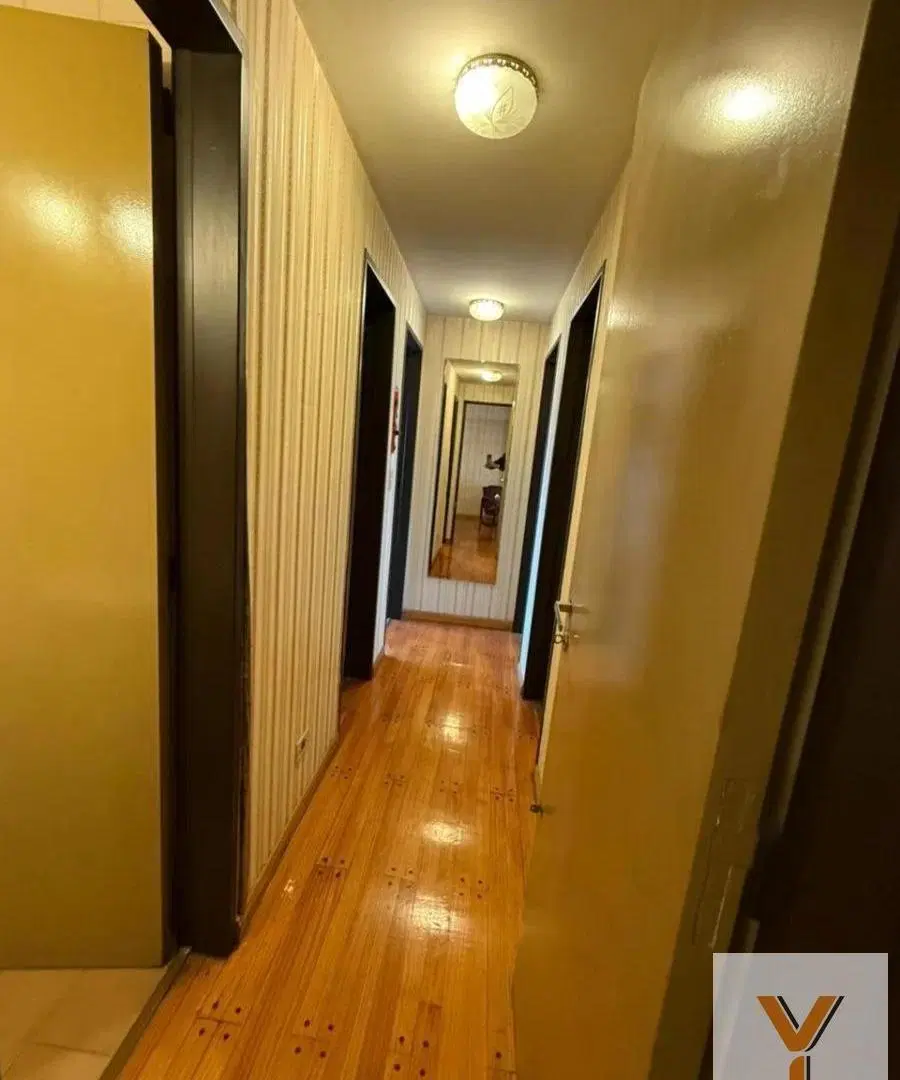 Departamento en venta - 3 Dormitorios 2 Baños - Lanús 4